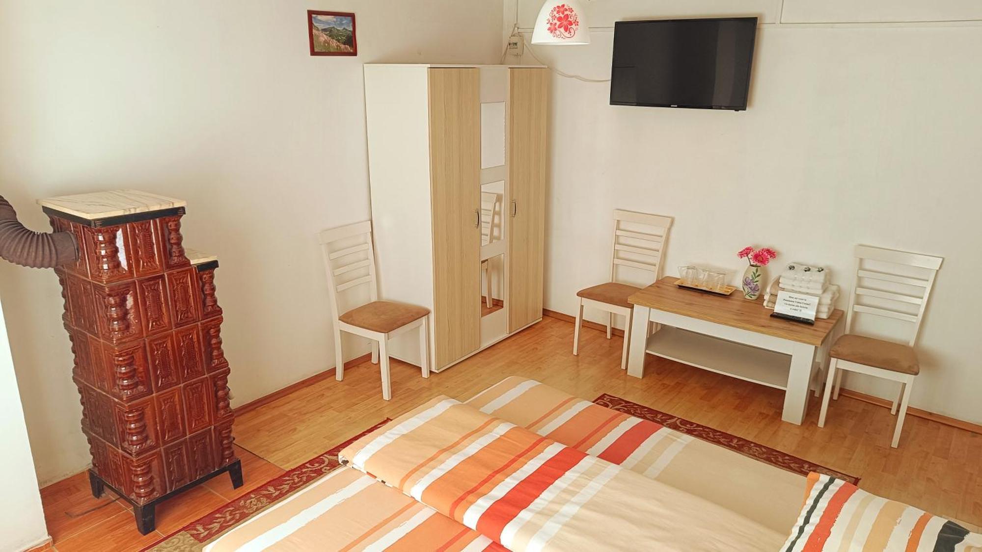 Pensiunea Valea Cernei 下泰柳库 外观 照片